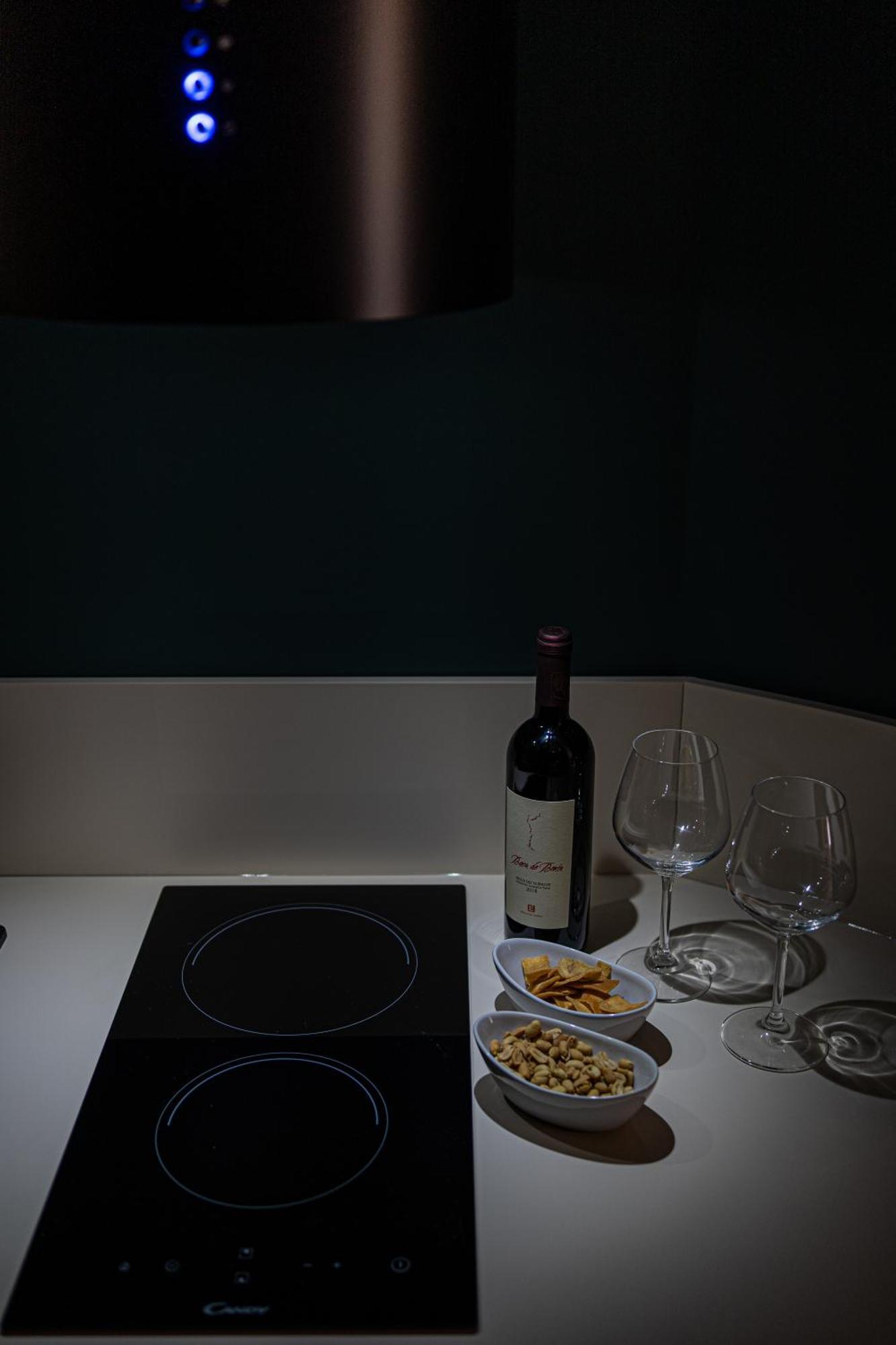 Lilyum Appartement Cagliari Buitenkant foto