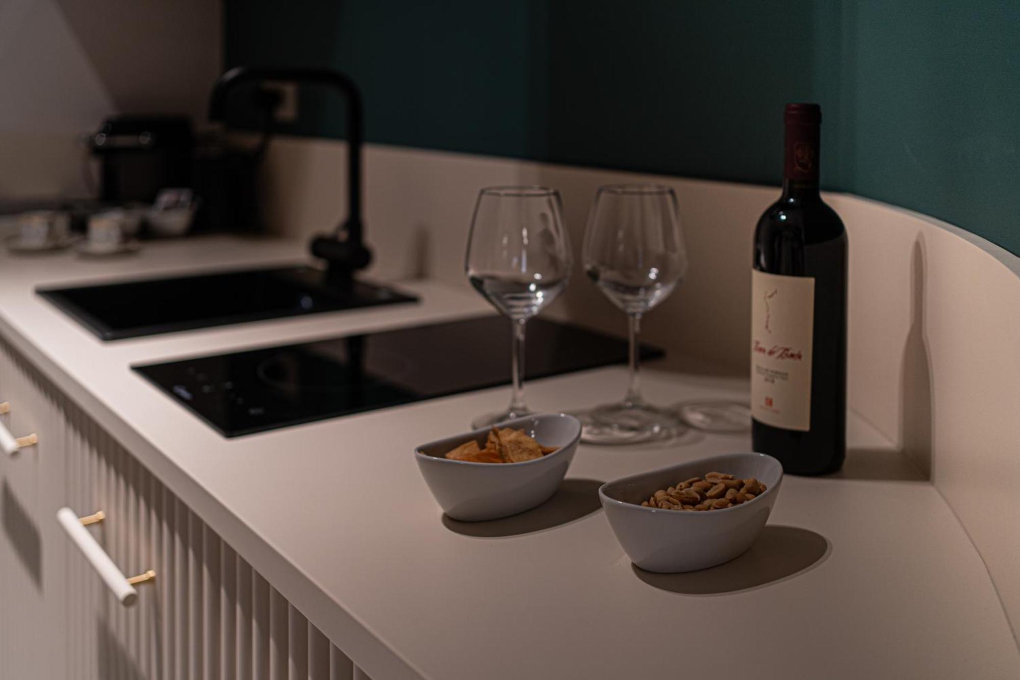 Lilyum Appartement Cagliari Buitenkant foto